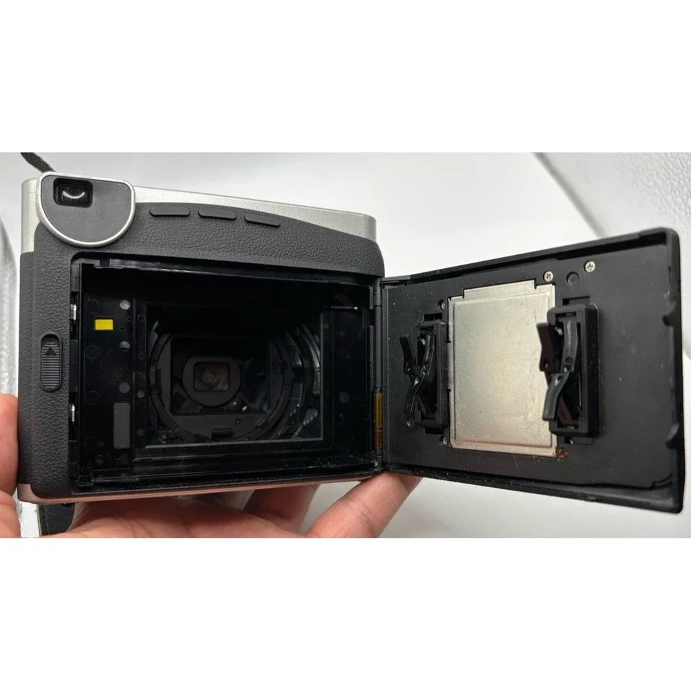 Fujifilm Instax Mini 90 Neo Classic Instant Film Camera with 1 Battery Black